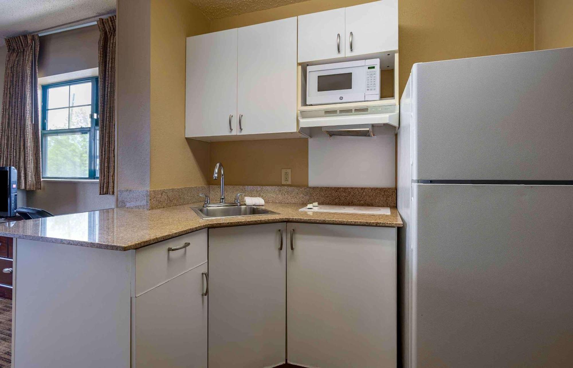 Extended Stay America Suites - Edison - Raritan Center מראה חיצוני תמונה